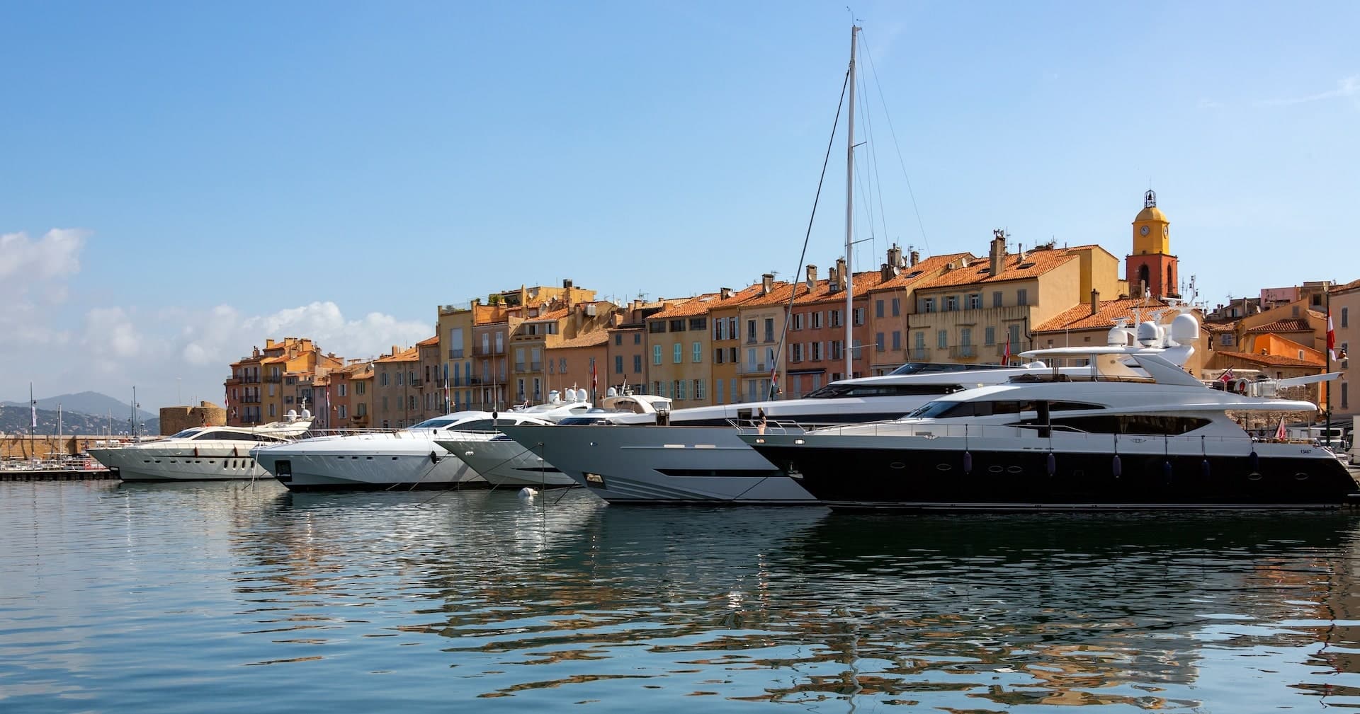 Location de yacht à Saint-Tropez